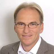 Porträtfoto Dr. med. Peter Becker