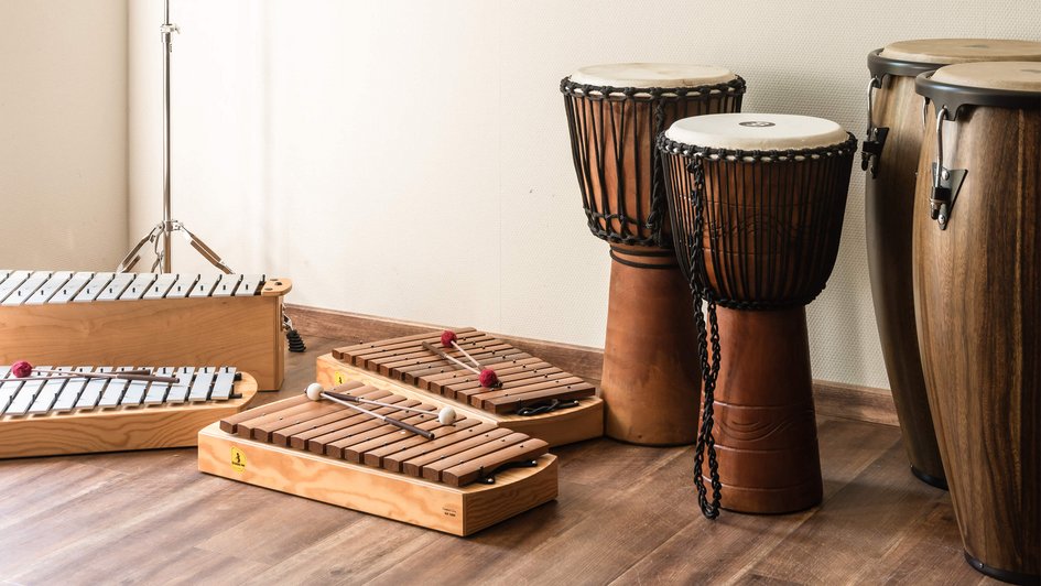 Trommeln mit Xylophon