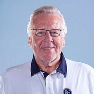 Porträtfoto Dr. med. Willi Martmöller
