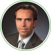 Prof. Dr. Falk Kiefer Prof. Dr. Falk Kiefer Ärztlicher Direktor Klinik für Abhängiges Verhalten und Suchtmedizin Zentralinstitut für Seelische Gesundheit Mannheim/Universität Heidelberg