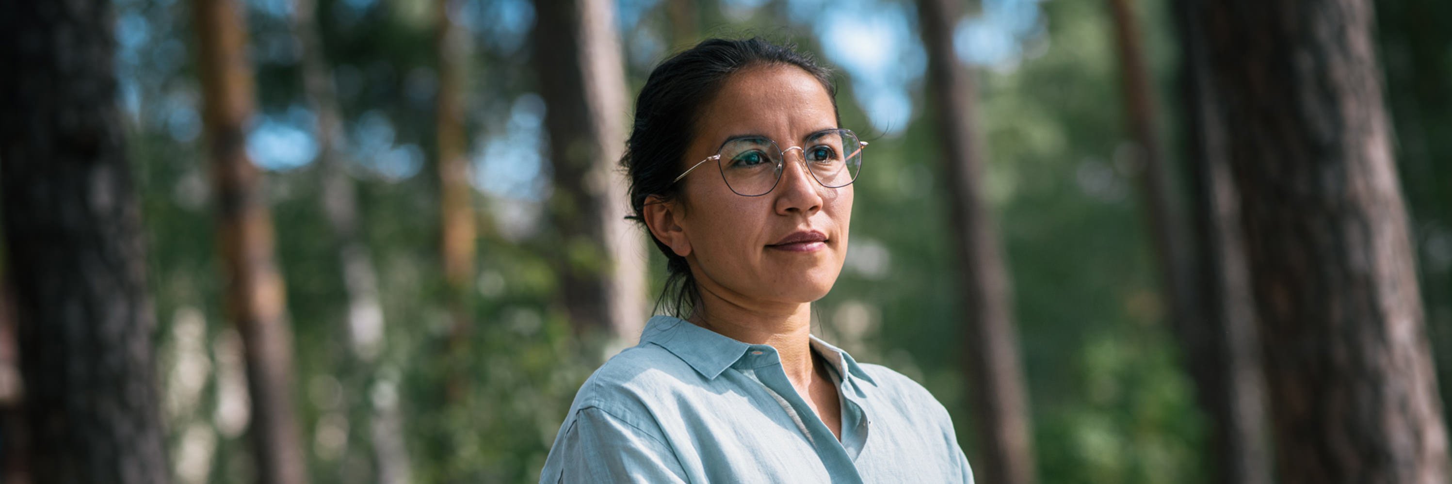 Erwachsene Patientin der Oberberg Kliniken erhält individuelle Therapie Behandlung psychischer Krankheitsbilder durch erfahrene Therapeuten