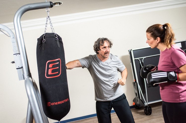Sport zur Heilung Therapeutischer Sport