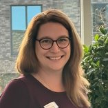 Portraitfoto Kyra Helmer